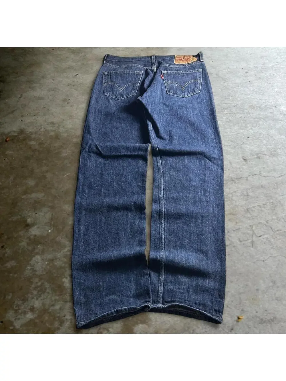 90’s Vintage Looking Grunge Alternative 501 Levi’s Button Fly Loose Jeans